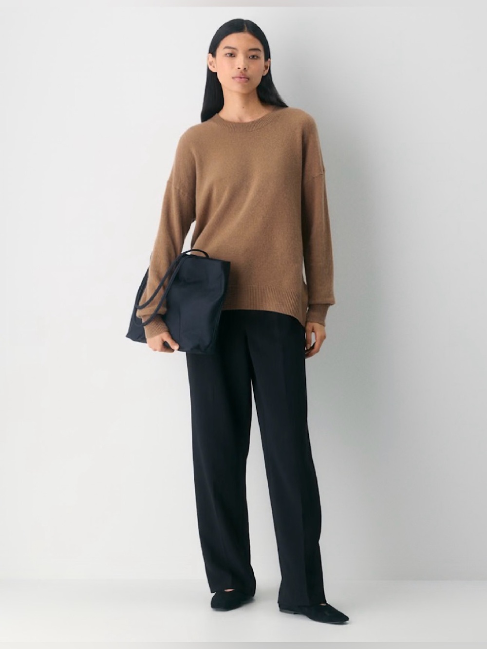 Aritzia Feather Cashmere Relaxed Crew Sweater